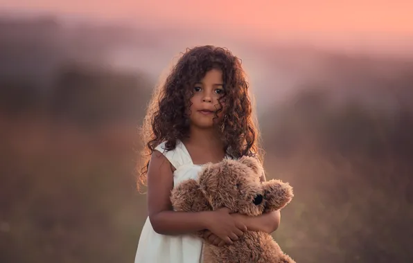 Toy, girl, bear, Edie Layland, My Teddy