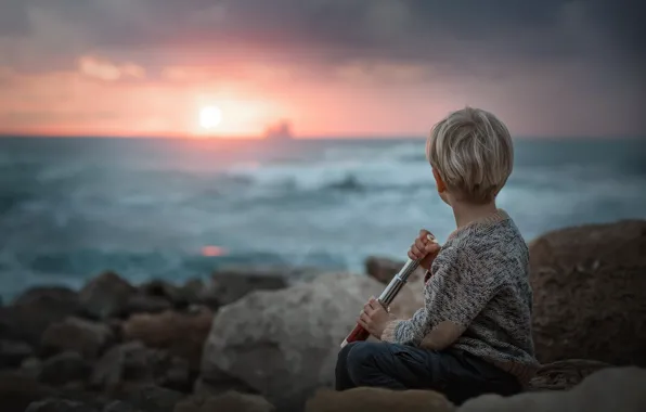 Picture sea, sunset, boy