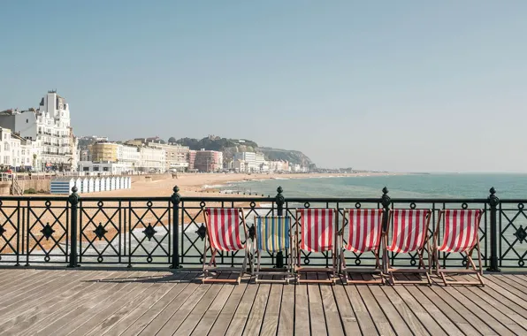 England, sun loungers, Sussex, pier Hastings