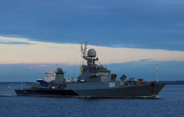 Ship, anti-submarine, small, Baltika, Urengoy