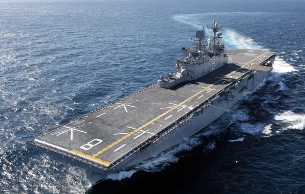 The ocean, deck, the course, LHD8, UDC, USS Makin Island