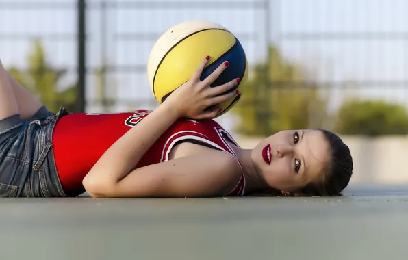 Girl, pose, the ball, Claudia Suárez