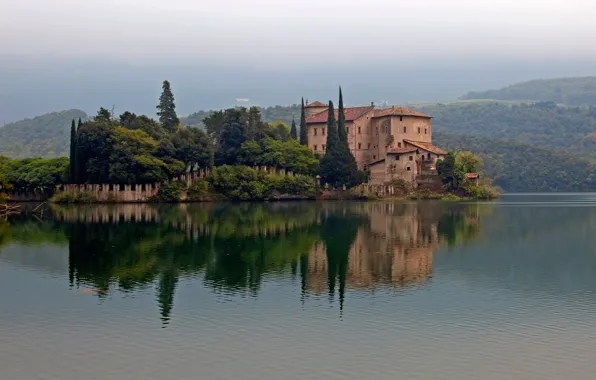 Picture forest, lake, house, hills, Italy