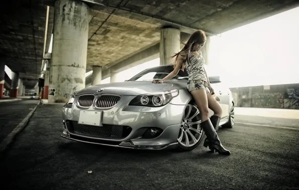 Picture BMW, BROWN hair, MACHINE, SHORTS, ASIAN, BOOTS