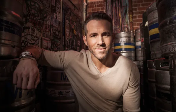 Actor, Ryan Reynolds, Ryan Reynolds, photoshoot, USA Today, 2016, Martin E Klimek
