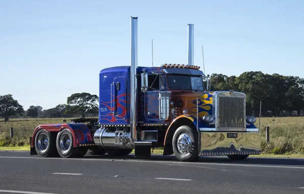 Picture Optimus Prime, Peterbilt, 379