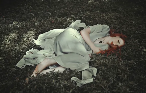 Picture grass, stay, dress, the red-haired girl, Anaïs Popy, Lanivia