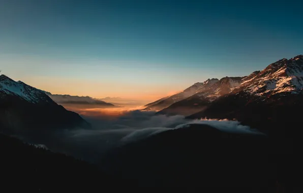 The sky, the sun, clouds, light, mountains, fog