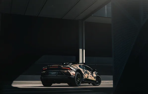 Picture Lamborghini, Huracan, 2024, Lamborghini Huracán Sterrato All-Terrain Ad Person