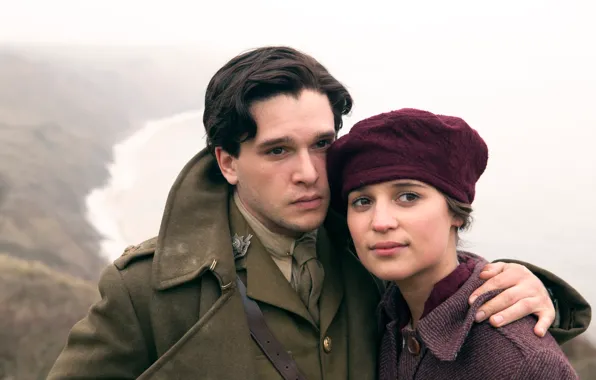 Picture Kit Harington, Alicia Vikander, in the film, Testament of Youth, Memories of the future, separated …