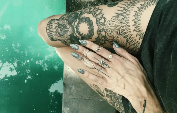 Water, girl, tattoo, manicure, slender legs, tattoos on the legs, rings on the fingers, finger …