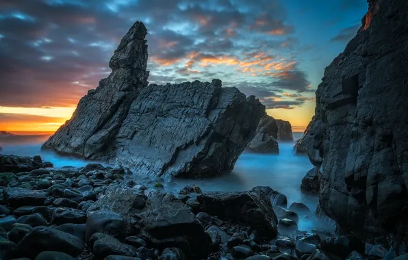 Picture sea, night, rocks
