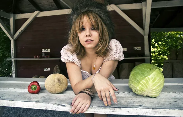 Girl, cabbage, Stall