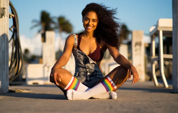 Picture summer, girl, smile, sitting