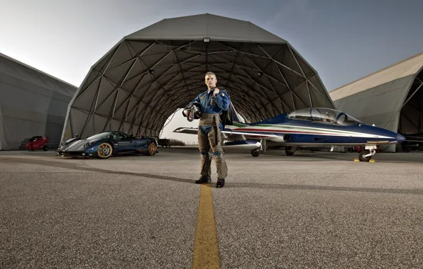 Picture the plane, people, Pagani, Tricolor, Zonda, 2011