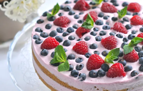 Picture berries, raspberry, cake, mint, cream, dessert, blueberries