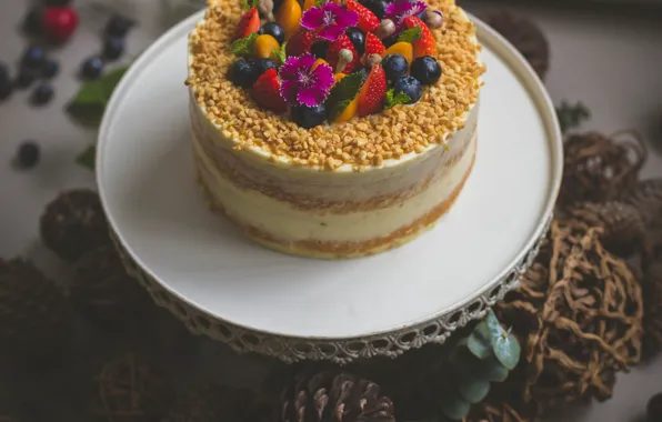 Decoration, berries, cake, nuts, cream, dessert, sweet