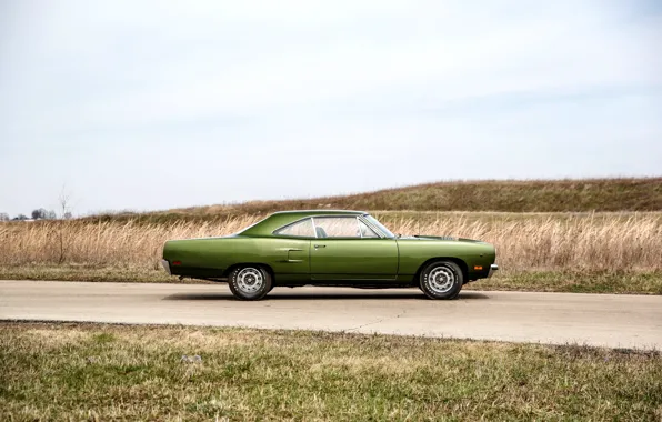 Picture green, 1970, Plymouth, Road Runner, Plymouth Road Runner 440+6 Hardtop Coupe