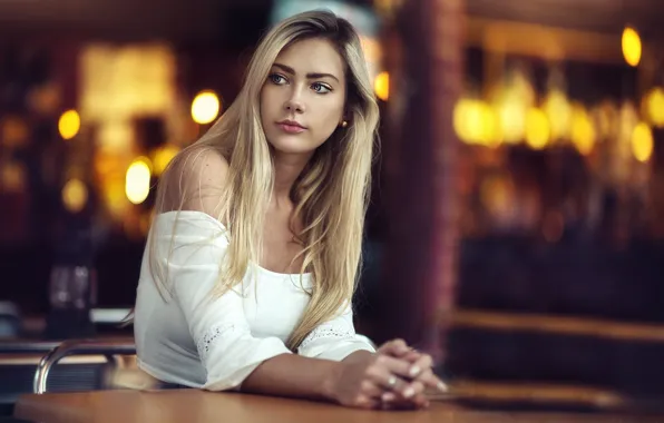 Girl, light, cafe, bokeh, Kristin, Dani Diamond