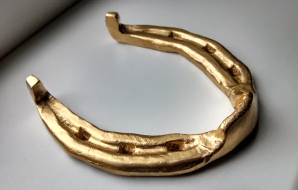 Gold, horseshoe, horseshoe