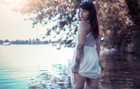 Look, tattoo, in the water