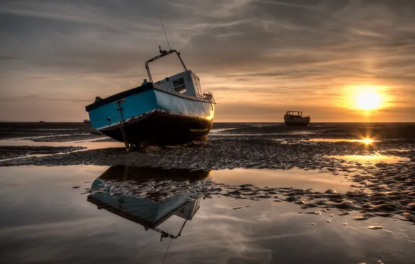 Landscape, sunset, boats, stranded