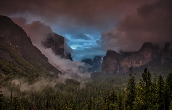 Picture Storm, yosemite national park, tunnel view