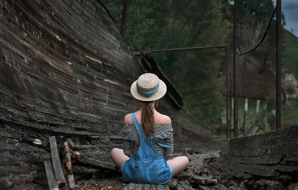 Girl, back, sitting, Dmitry Begma, fragments of former greatness