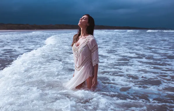 Picture sea, wave, girl, pose, shore, Henrique Cesar