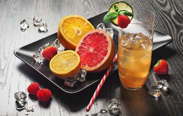 Picture glass, raspberry, orange, grapefruit, lemonade