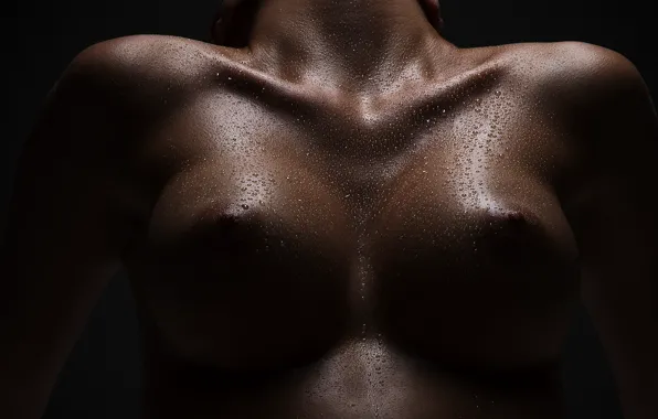 Chest, girl, drops, black background, Solas Ser