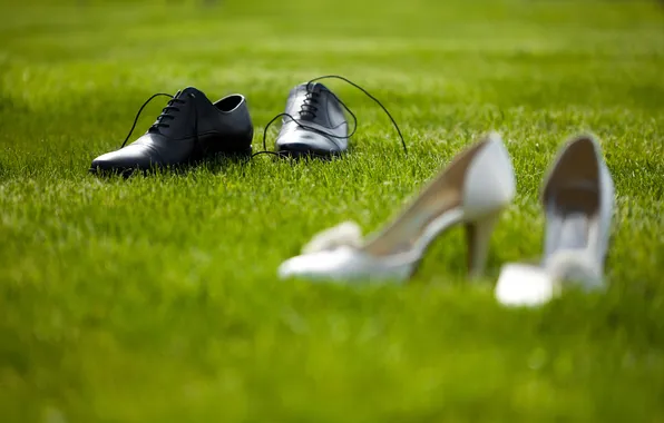 Grass, shoes, shoes