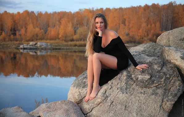 Picture autumn, look, girl, nature, river, stones, legs, beauty