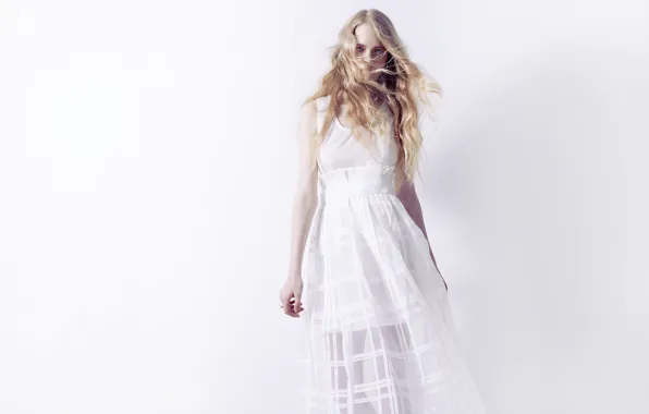 Picture girl, pose, Brigitta