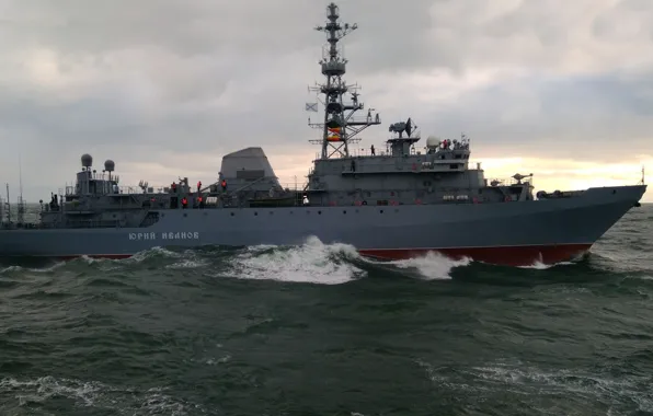 Ship, average, intelligence, Baltika, Yuri Ivanov"