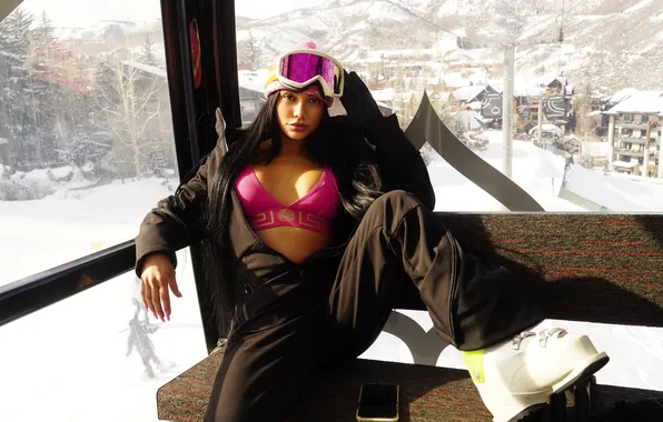 Veronica Rodriguez, Latinas, vrod