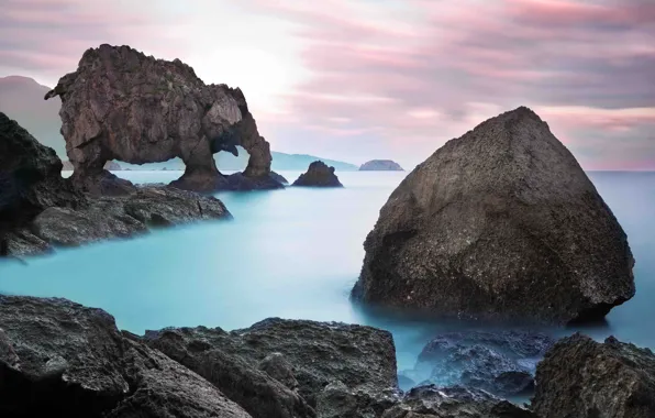 Picture sea, rocks, elephant