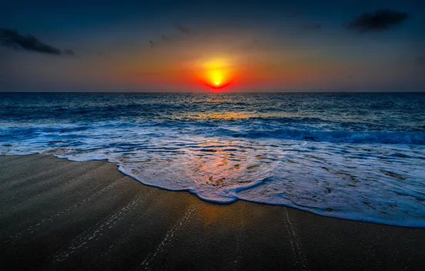 Sunset, The sun, The sky, Water, Sand, Clouds, The ocean, Beach