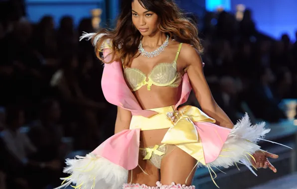 Model, linen, brunette, show, podium, fashion, Victoria's Secret
