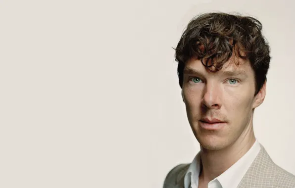 Look, background, Benedict Cumberbatch, Benedict Cumberbatch, beige background, British actor