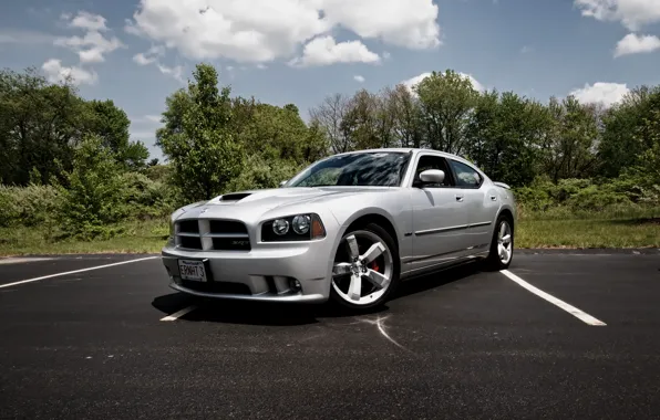 Picture design, tuning, silver, supercar, front grille with black honeycomb, functional hood, Dodge Charger SRT8, cult …