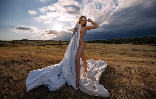 Chest, the sun, clouds, landscape, sexy, pose, model, naked