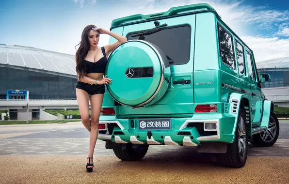 The sky, look, girl, Mercedes, Asian, green car