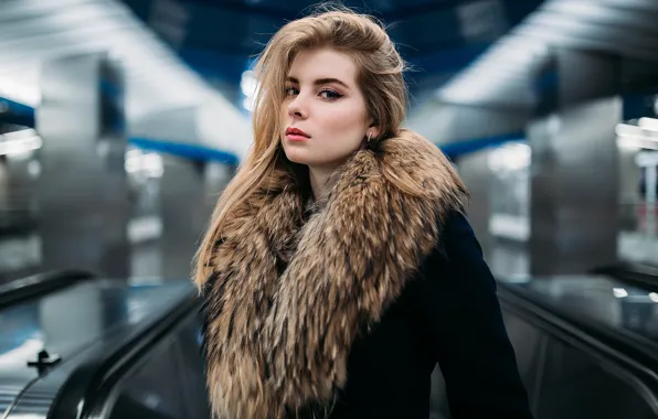 Look, girl, portrait, blonde, fur, beautiful, the beauty, bokeh