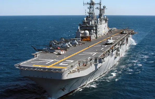 The carrier, USA, Saipan, ship, USS