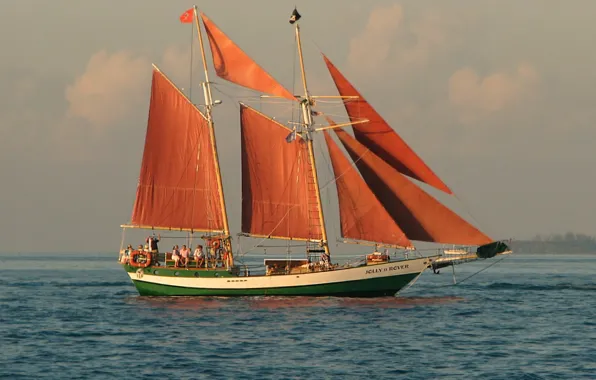 Sea, sailboat, walk