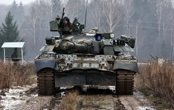 Picture beauty, Forest, Dirt, armor, Russia, the crew, T-80U