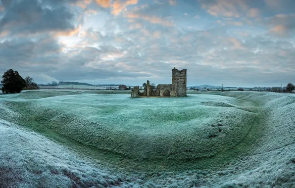 Winter, Dorset, Knowlton Church