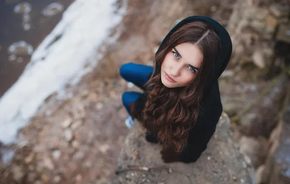 Look, girl, model, portrait, jeans, makeup, hairstyle, hood