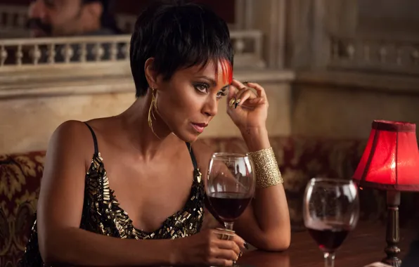 Glass, Wine, Actress, The series, Gotham, Gotham, Fish Mooney, Jada Pinkett Smith